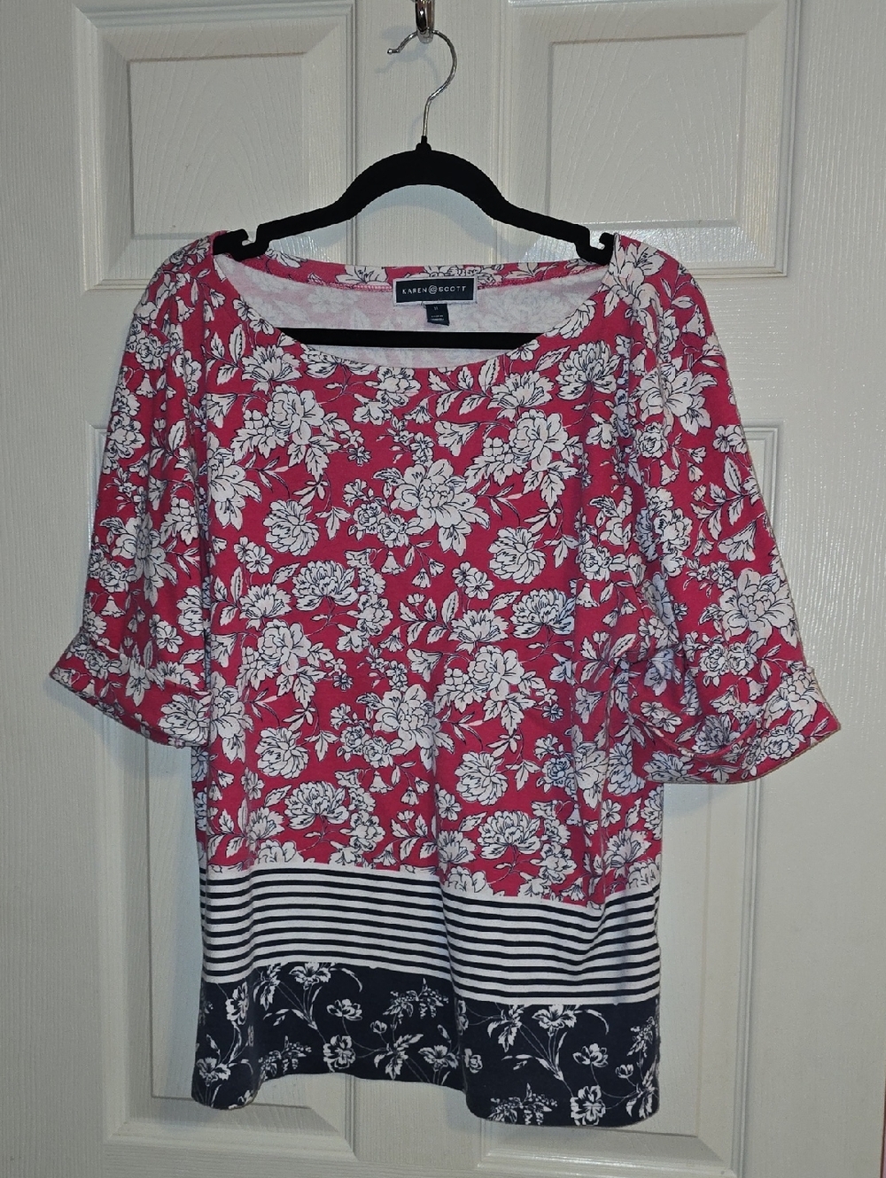 Karen Scott Pink & White Floral Scoop-Neck Tunic with Navy Border